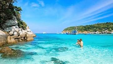 Cham Island Sightseeing and Snorkeling Tour